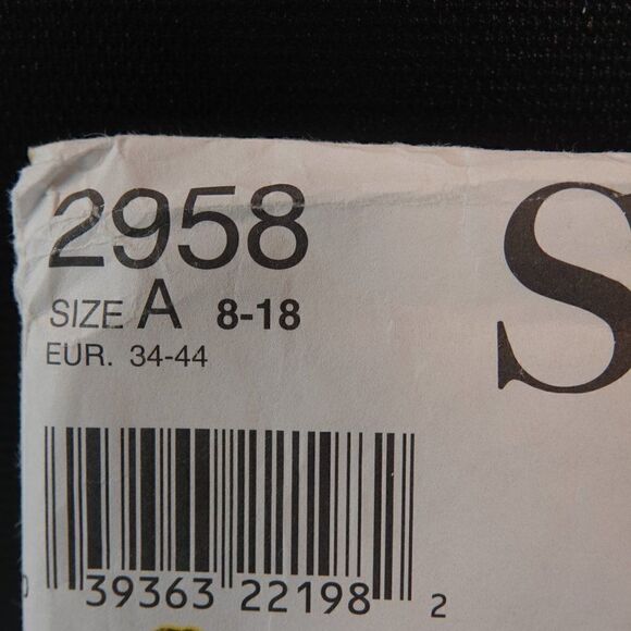 STYLE 2958 Jacket and Bag Sewing Pattern - Picture 4 of 4